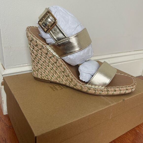 NWT STEVE MADDEN GOLD ESPADRILLE WEDGE SANDALS SUMMER VACATION SHOES - Picture 5 of 9